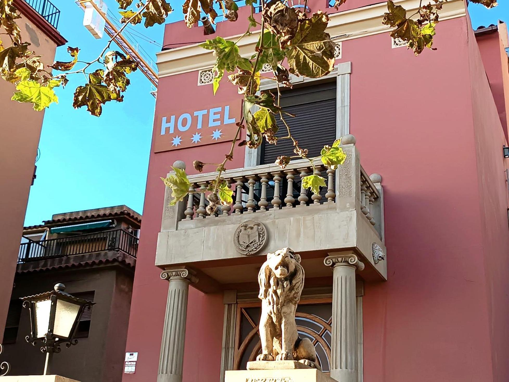 Hotel Llar De Capitans Masnou Exterior foto